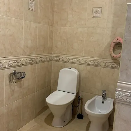 Spacious 4-bedroom Near Center & Arcadia 오데사